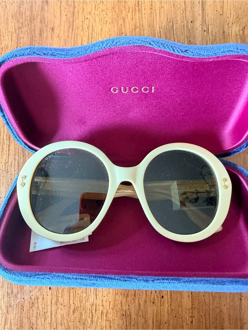 Gucci Women's Round Sunglasses in Pale Green and Black Lenses

NWT